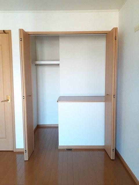 コンチェルト（202） 収納