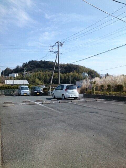 エスポワールＢ（202） 駐車場