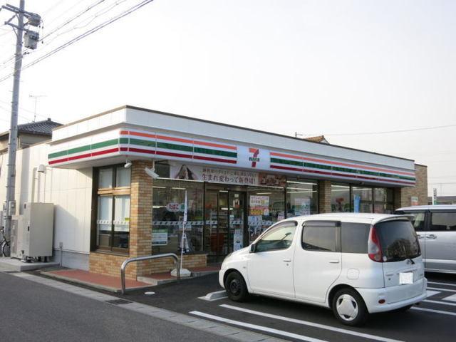 セブンイレブン 岡崎牧御堂町店：550m