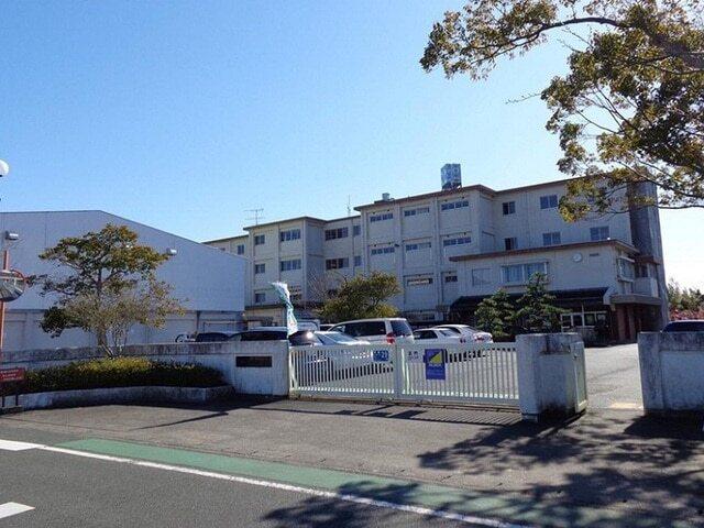 浜松市立西都台小学校：250m