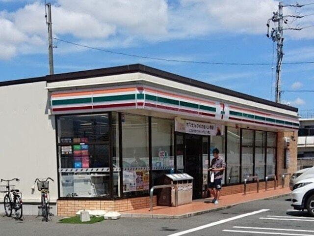 セブンイレブン浜松飯田北店：650m
