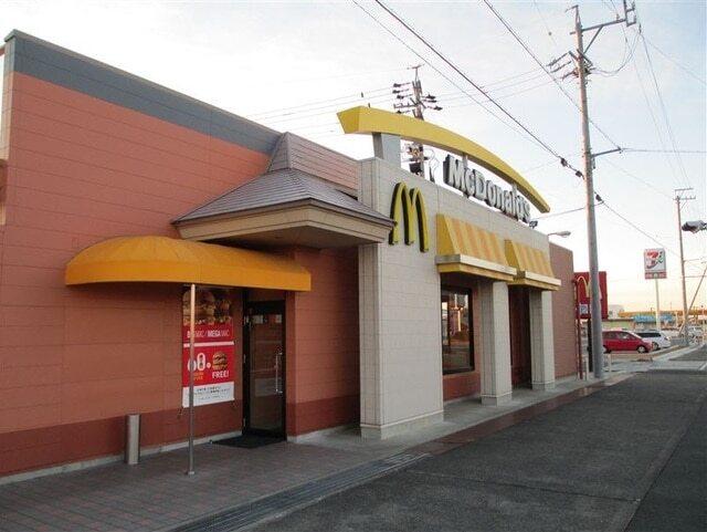マクドナルド 浜松長鶴町店：650m