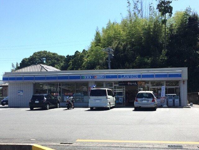 ローソン浜松富塚店：900m