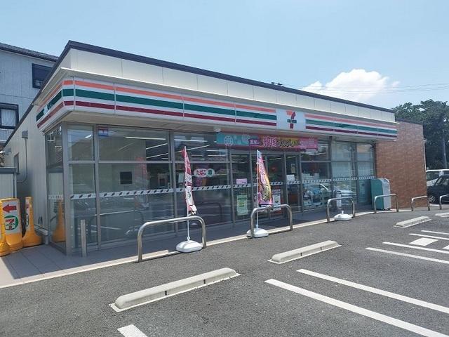 セブンイレブン：250m