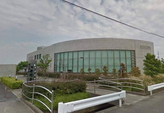 浜松市立可新図書館：450m
