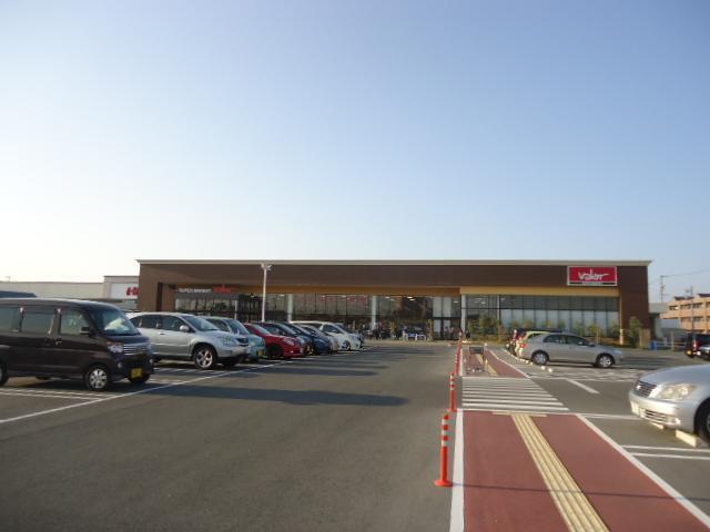 バロー牟呂店：1283m