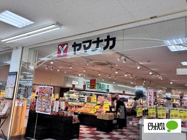 ヤマナカ新安城店：352m