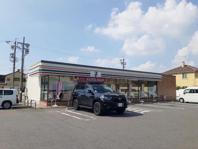 セブンイレブン 岡崎矢作町店：550m