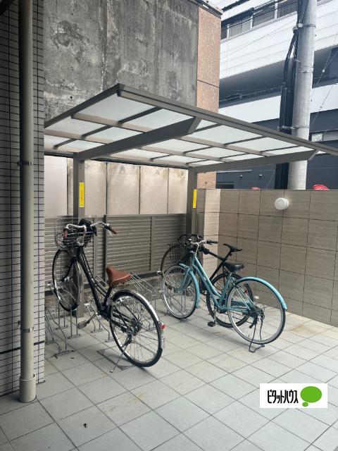 アクアヒルズ（1102） 駐車場