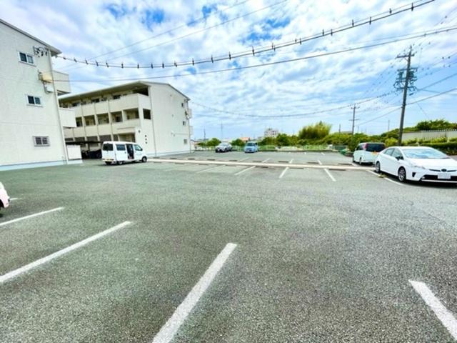 Blanc Village　A（106） 駐車場