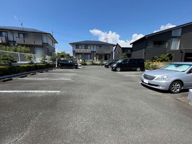 フォレスト・ヴィラ　Ｂ（101） 駐車場