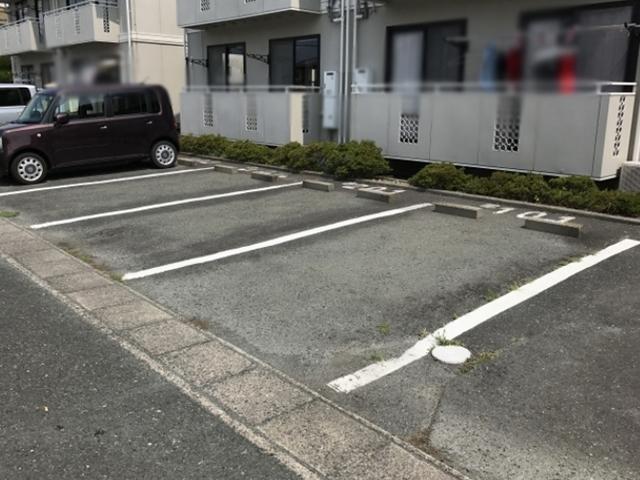 セジュールおおはし　B（102） 駐車場