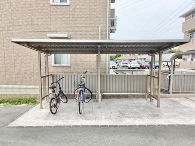 アンソレイエ（103） 駐車場