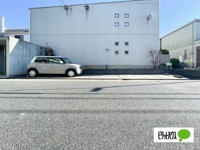 ソフィス南明（0202） 駐車場