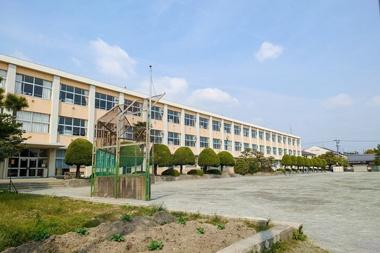 尾張旭市立本地原小学校