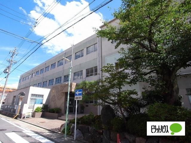 名古屋市立春岡小学校