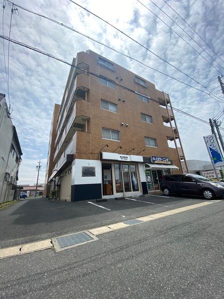 サンシティ吉川 外観