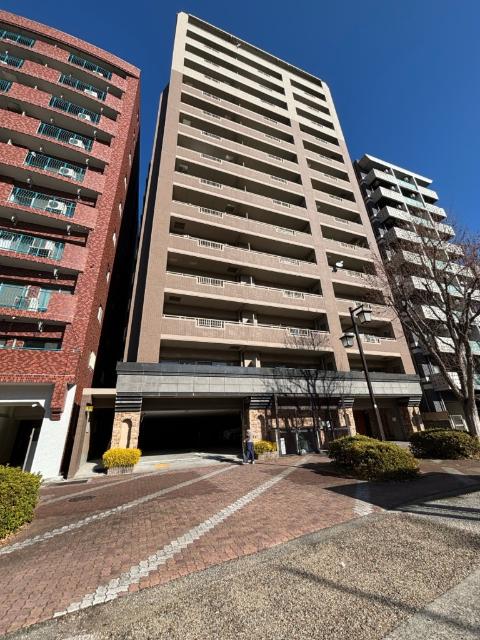 ファミリアーレ白川公園 外観
