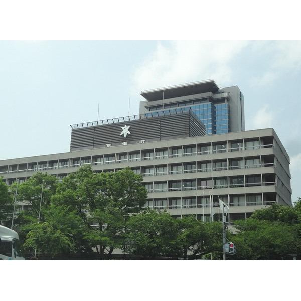 高槻市役所：1916m