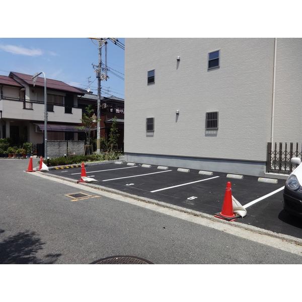 ＰＡＲＣＯ・ＧＲＵＳ（0102） 駐車場