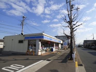 ローソン　羽束師菱川店：600m