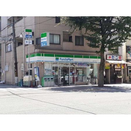 ヴィラ・ティグリス 周辺環境写真4 ファミリーマート西宮戸田店様：110m