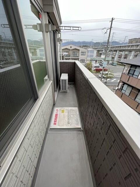 レ・セーナ甲東園（301） バルコニー