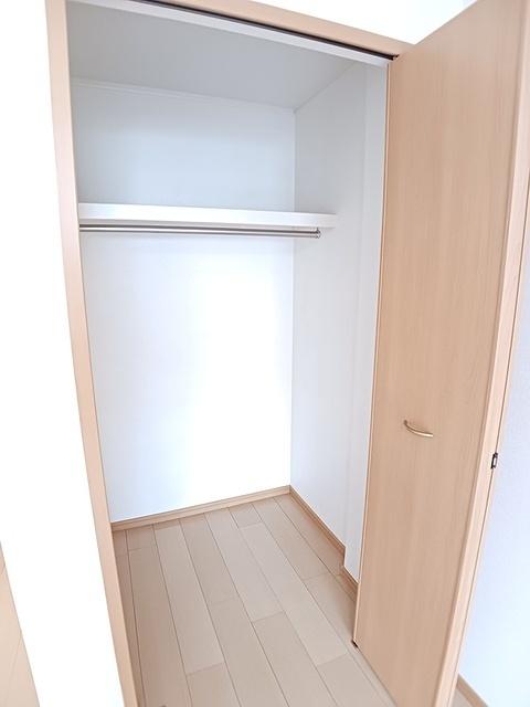 フランメゾン（205） 収納