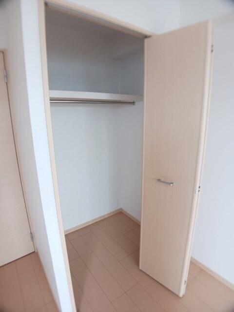 サザン京央（502） 収納