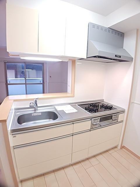 ハイダウェイ下古城（202） キッチン
