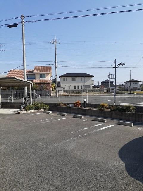 サンリット　ヴィラ（106） 駐車場