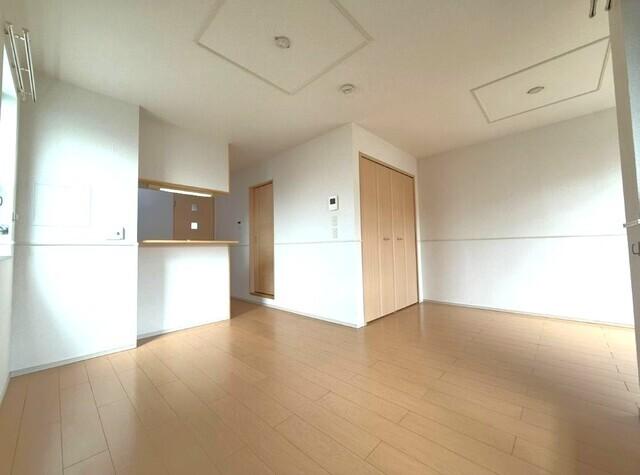 アンブラッセ（201） リビング