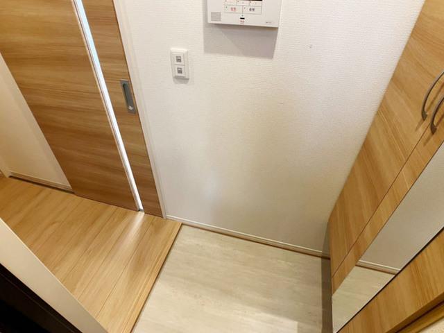 シャンポール雅（101） 玄関