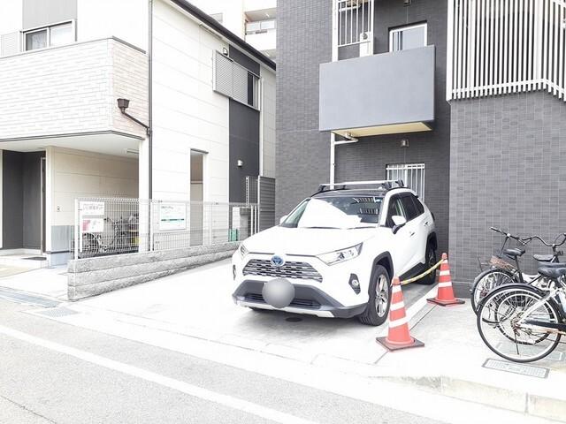 トレスオハス　稲葉荘（204） 駐車場