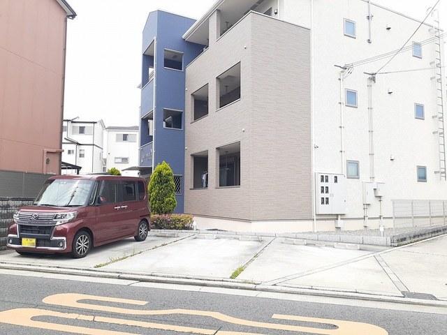 サンヴァリエⅡ（101） 駐車場