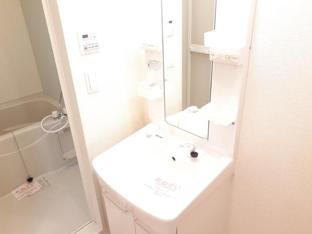 プレジェーネ　一津屋（101） 洗面