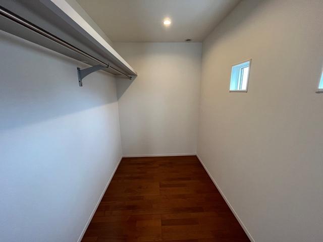 大阪狭山市東野西戸建（1） 収納