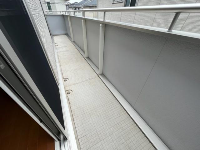 大阪狭山市東野西戸建（1） バルコニー