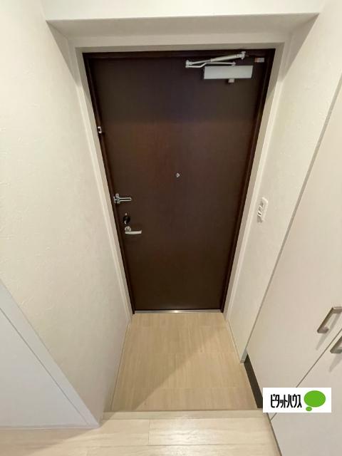 トサキパークコート西京極（0207） 玄関