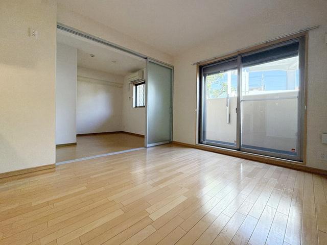 ファミール･園田（101） 室内