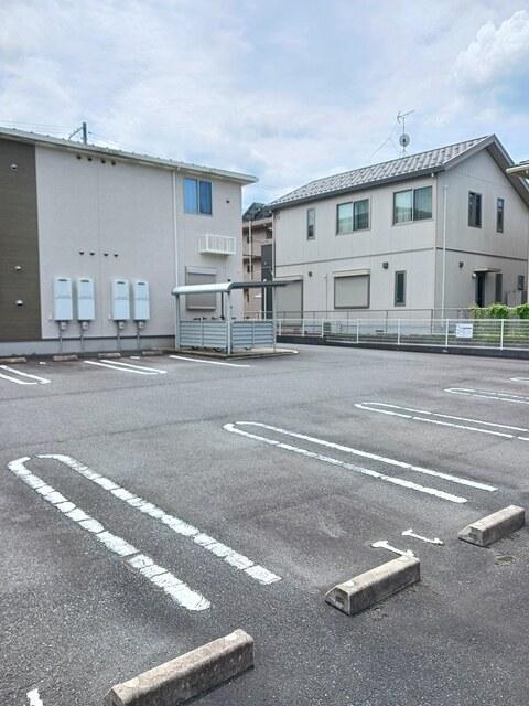 サンシャインⅡ（201） 駐車場