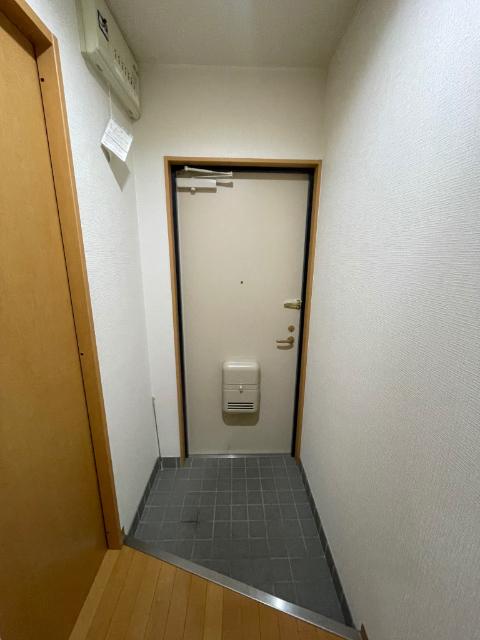 アンソレイエ古川橋 玄関