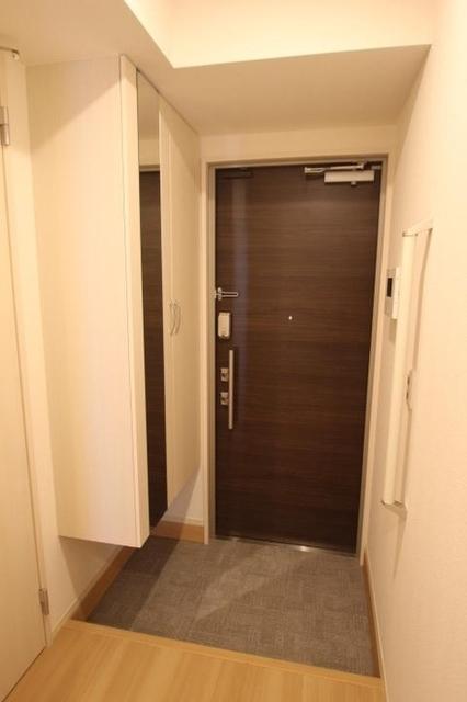 sophia court桜町（101） 玄関