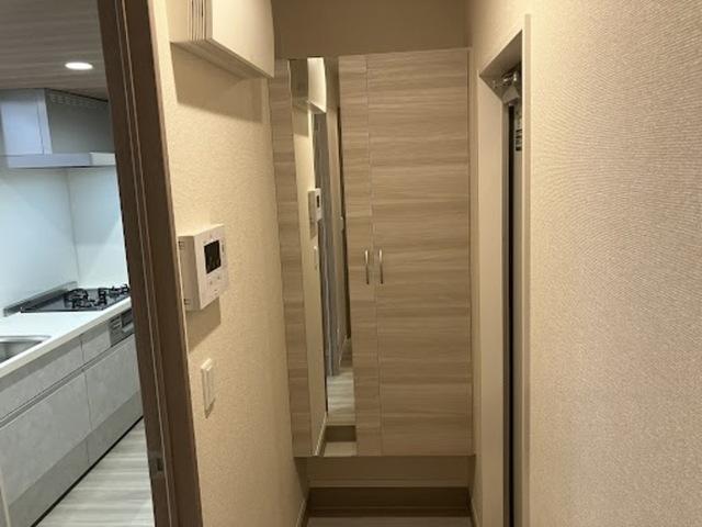 D-ROOM深草小久保町C（101） 玄関