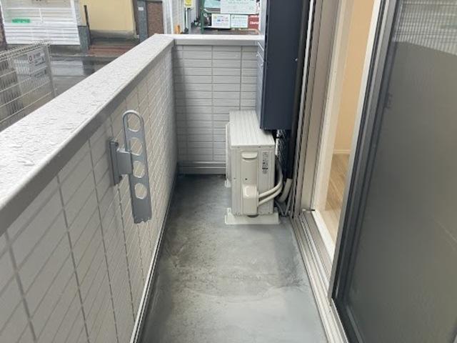 D-ROOM深草小久保町C（101） バルコニー