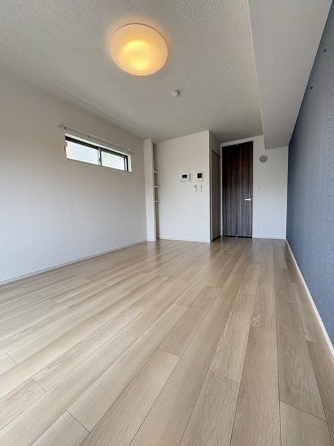 ヒカルサ枚方村野高見台（107） 室内