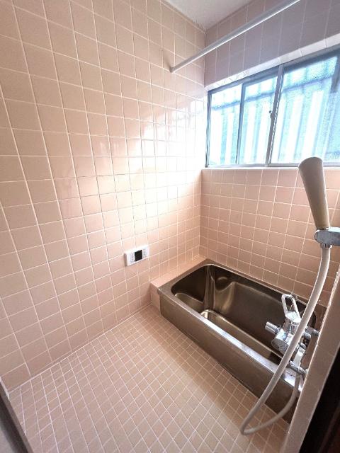 御影塚町4丁目戸建て バス／シャワー
