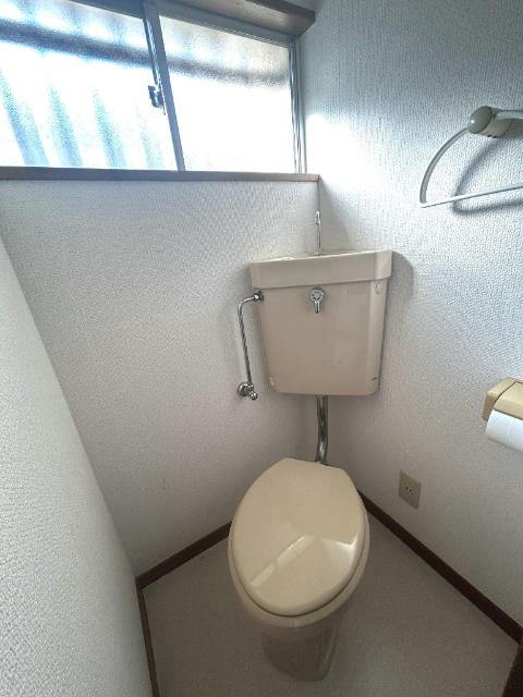 御影塚町4丁目戸建て トイレ