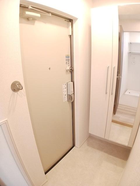 ヒカルサ京都北山栗栖Ⅰ（304） 玄関