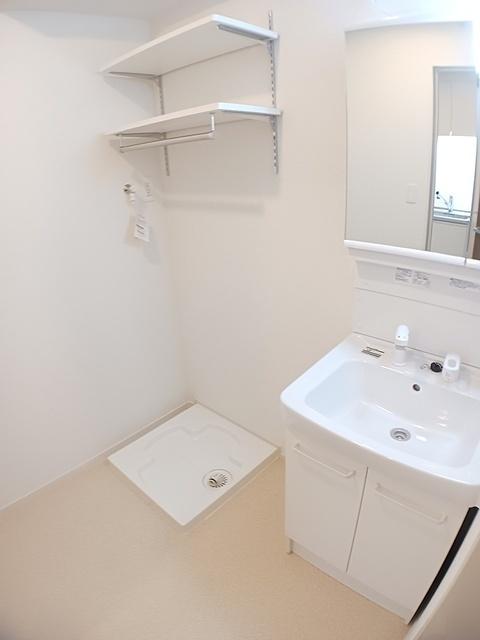 ヒカルサ京都北山栗栖Ⅰ（302） 洗面